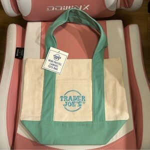 Trader Joe's mini tote - Green